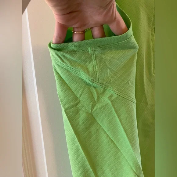 Lululemon Front Zip Tank Green 10 - Picture 5 of 16